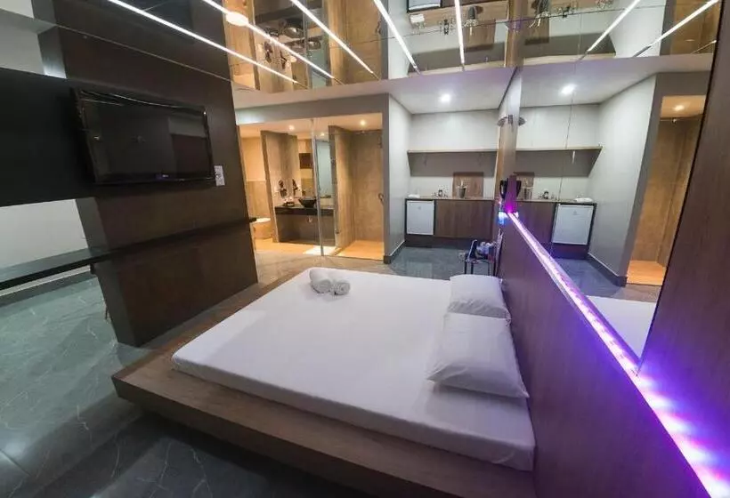 Motel Frenesi Toledo