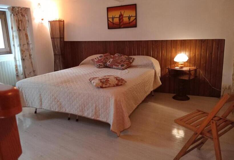 פנסיון Amuri Di Casa