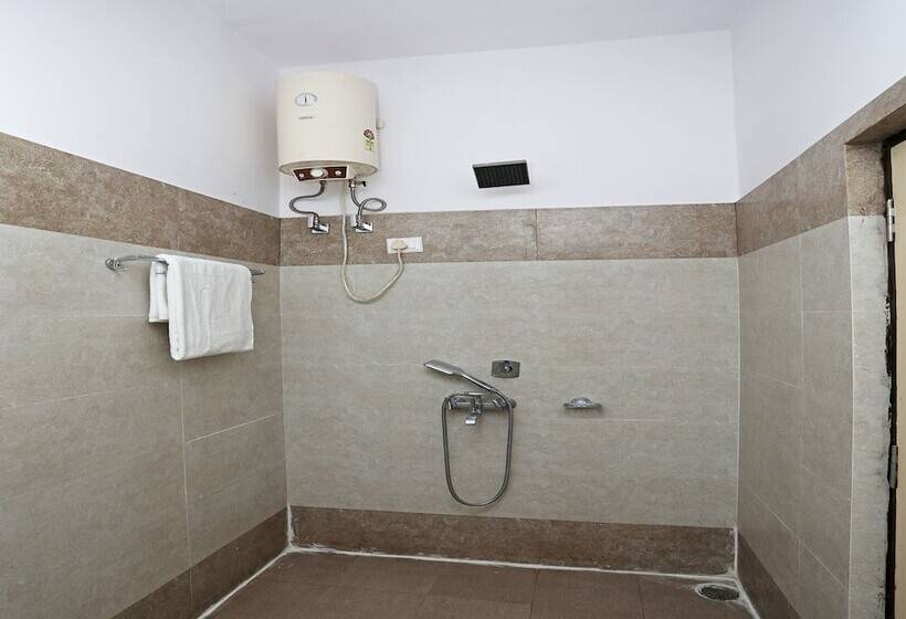 Hotel Fabexpress Dhawal Inn