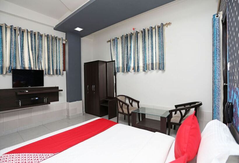 Hotel Fabexpress Dhawal Inn