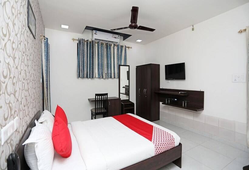 Hotel Fabexpress Dhawal Inn