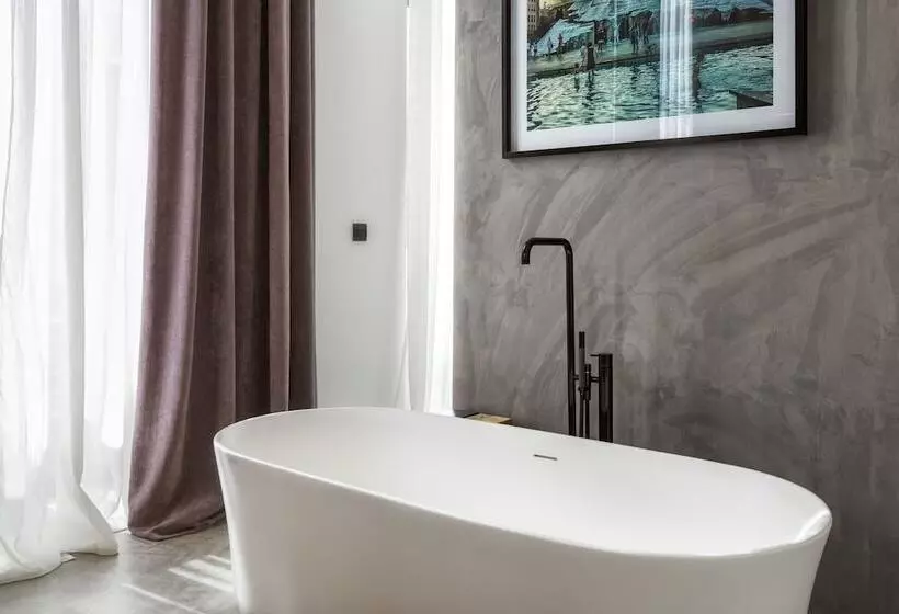 Hotelli One Shot Tabakalera House