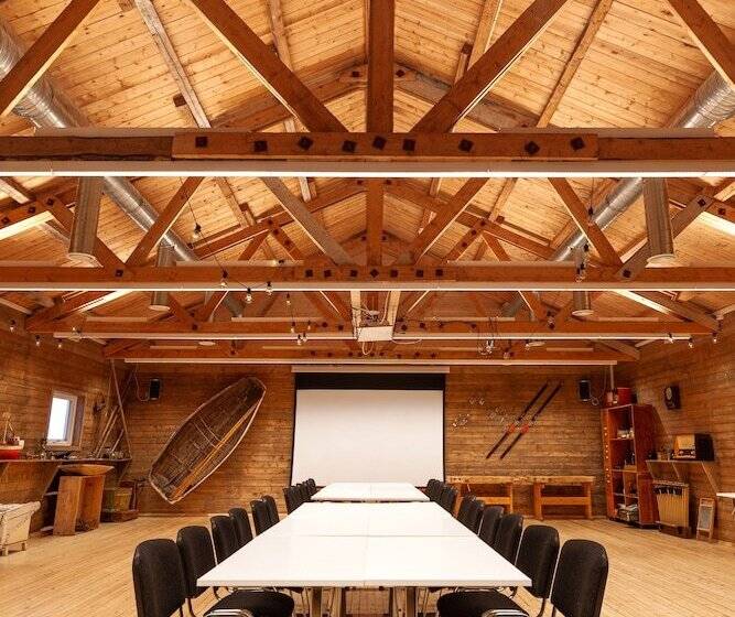 בית מלון כפרי The View