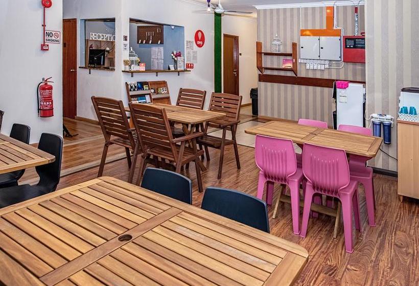 فندق Zen Rooms Basic Star City Complex