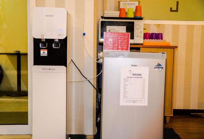 فندق Zen Rooms Basic Star City Complex