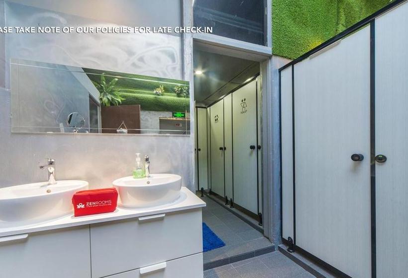 Zen Hostel Race Course Rd