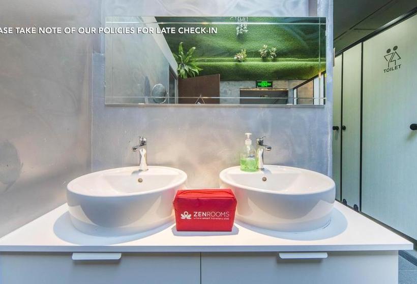 Zen Hostel Race Course Rd