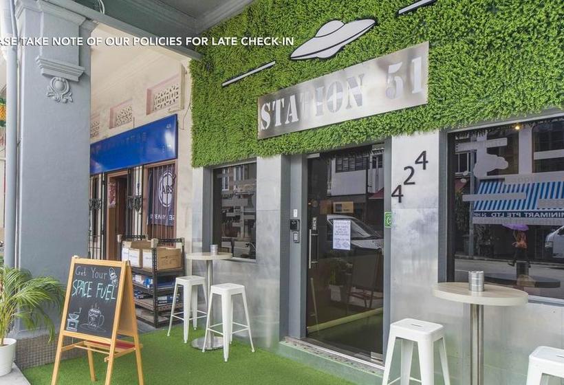 Zen Hostel Race Course Rd