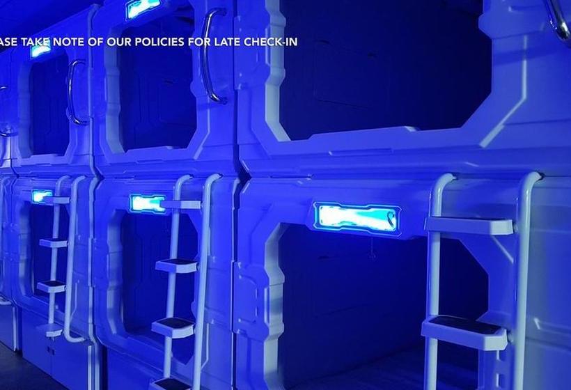 Zen Hostel Race Course Rd