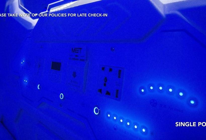 Zen Hostel Race Course Rd