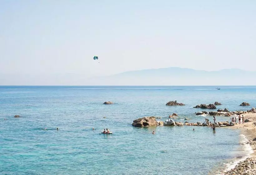 ベッドアンドブレックファースト Two Room Apartment With Swimming Pool And Breakfast Included 2 Km From Tropea