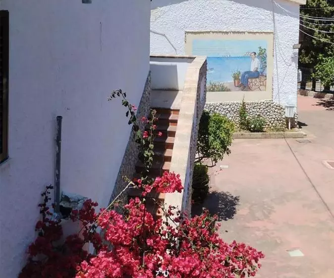 ベッドアンドブレックファースト Two Room Apartment With Swimming Pool And Breakfast Included 2 Km From Tropea