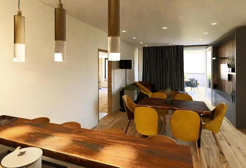 Das Goldjuwel   Apart Deluxe