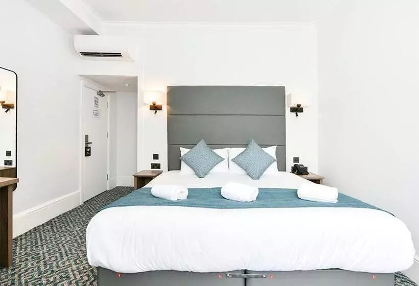 ホテル The Chapter   The J Hyde Park