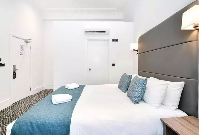 ホテル The Chapter   The J Hyde Park