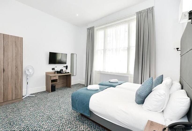 هتل The Chapter   The J Hyde Park