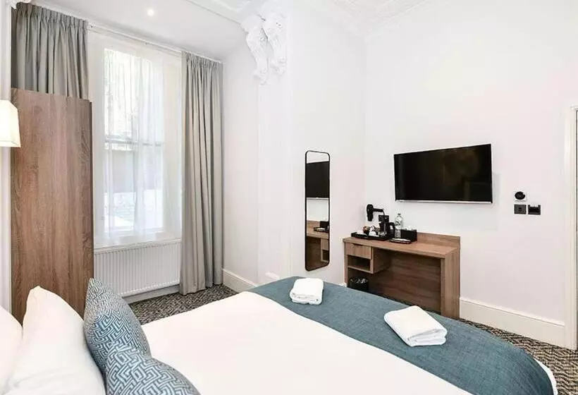 ホテル The Chapter   The J Hyde Park