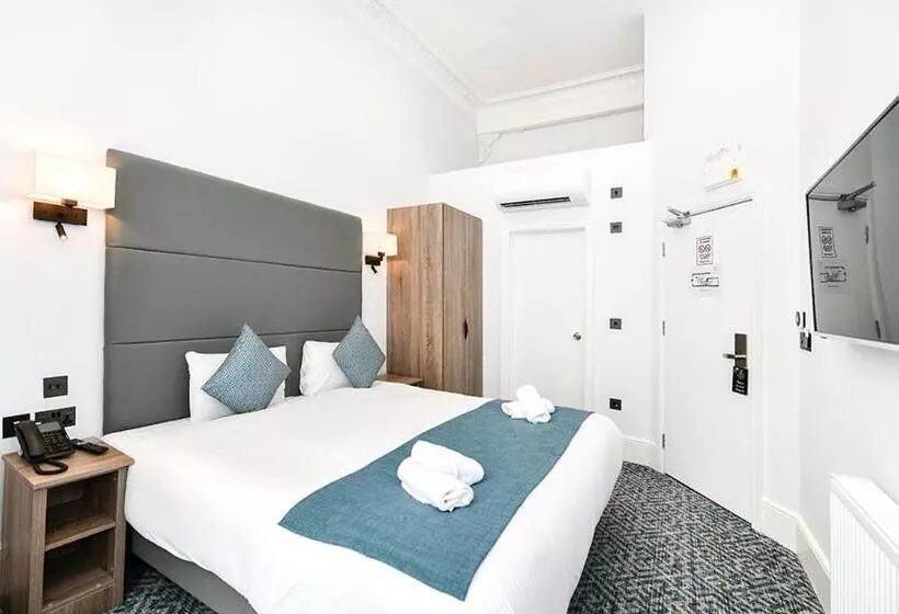 ホテル The Chapter   The J Hyde Park