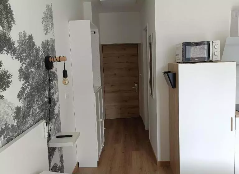 L Escale Châtillonnaise   L Explorateur