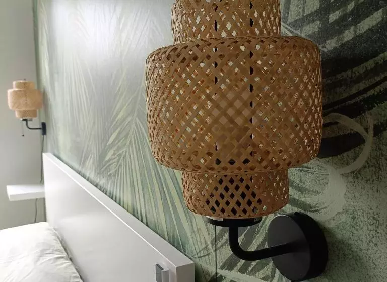 L Escale Châtillonnaise   L Explorateur