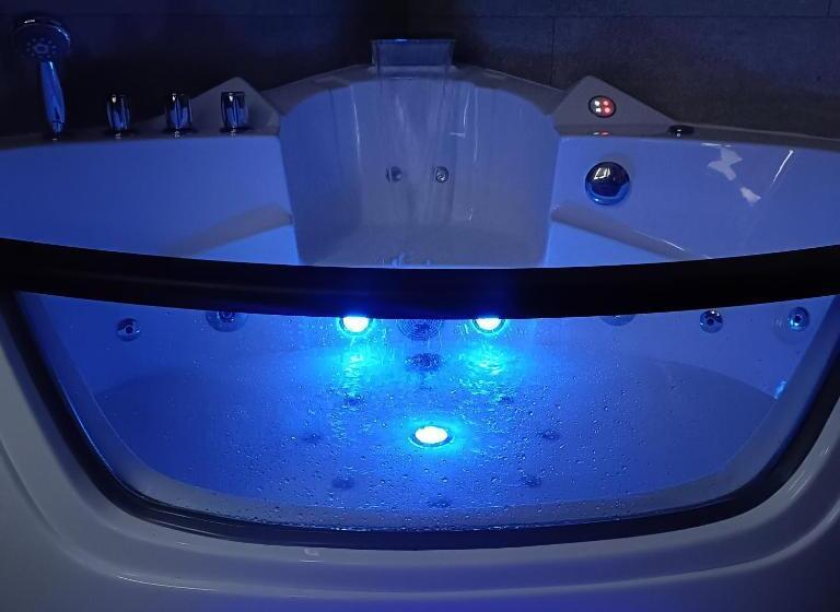 L Escale Châtillonnaise L Explorateur