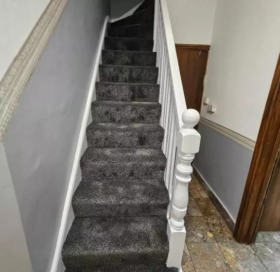 Majatalo Affordable Rooms With Kitchen Near Station Overnight Free Parking 6pm To 8am