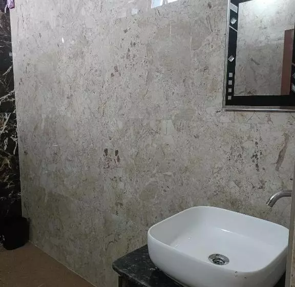 ペンション Hampi Travellers Guest House