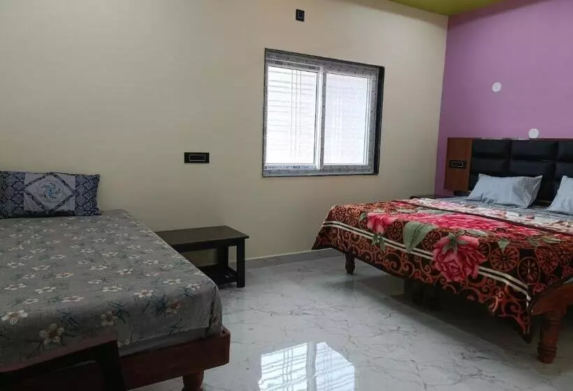 ペンション Hampi Travellers Guest House