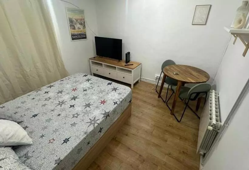 پانسیون Hostal Matt