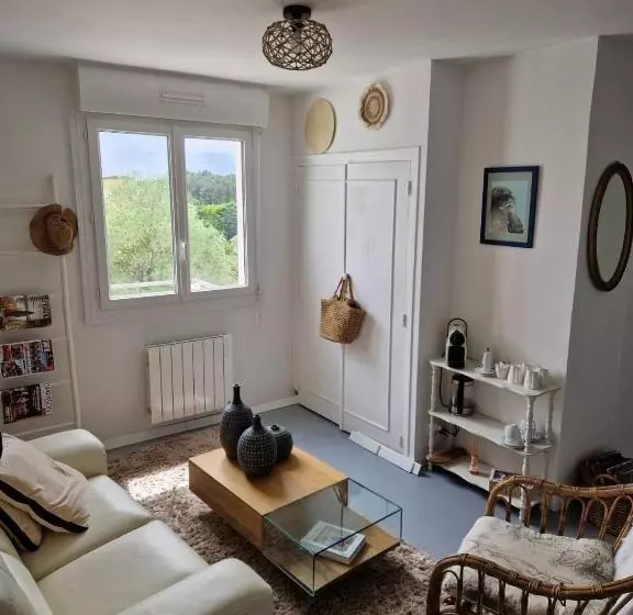 ペンション La Moutonne Des Landes De Lanvaux