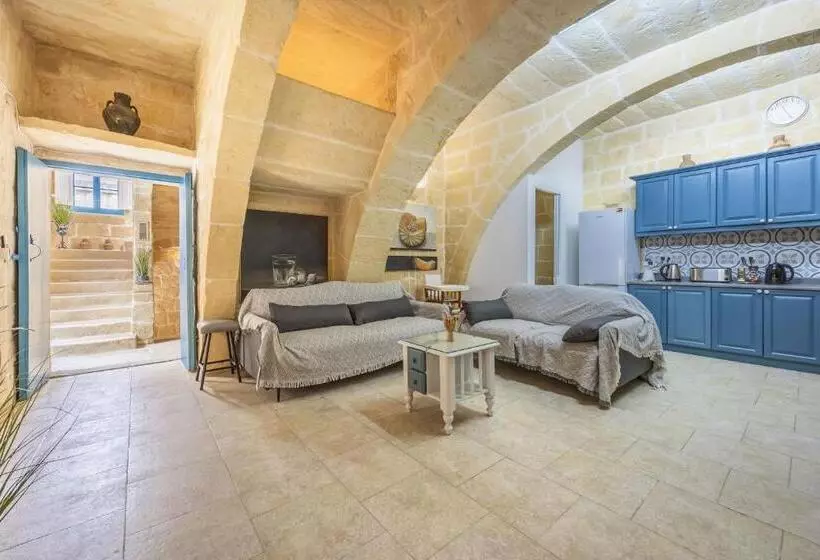 پانسیون Levander Suite 1 At Tan Neputi By Solea