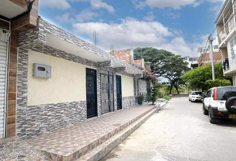 Retkeilymaja Alojamiento El Portal Del Poblado