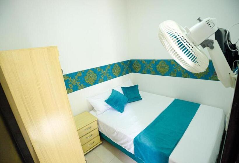 Hostel Alojamiento El Portal Del Poblado