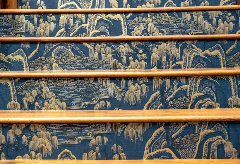 Balboa Park Hotel   Walk To Little Italy   Queen