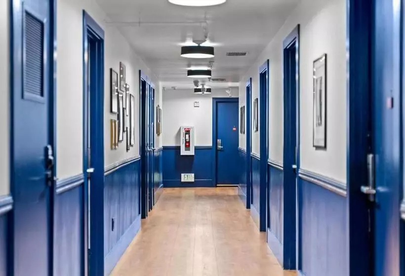 Balboa Park Hotel   Walk To Little Italy   Queen