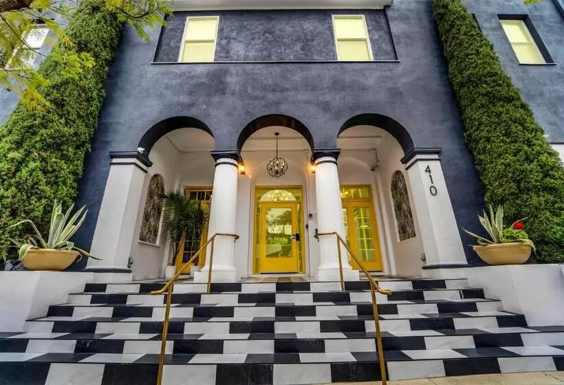 Balboa Park Hotel   Walk To Little Italy   Queen