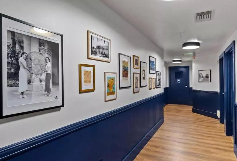 Balboa Park Hotel   Walk To Little Italy   Queen