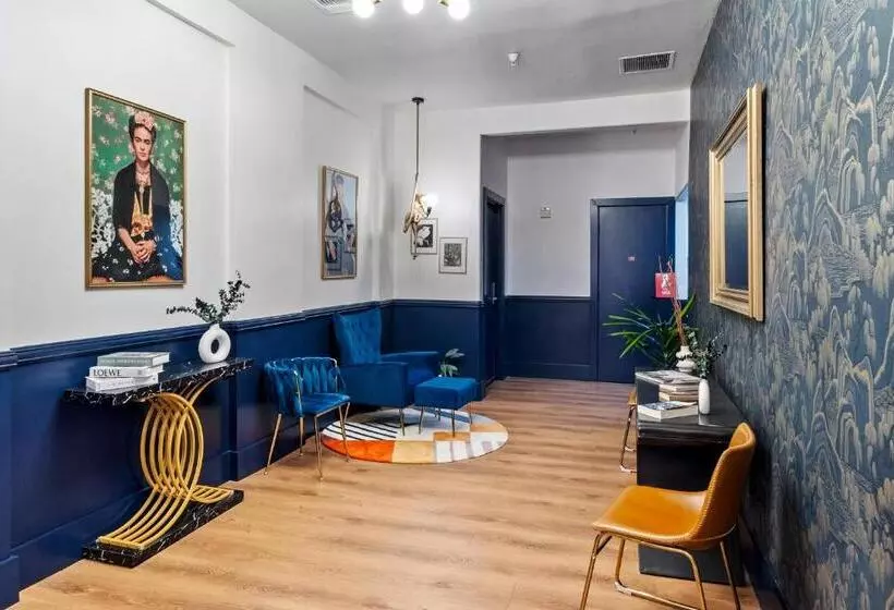 Balboa Park Hotel   Walk To Little Italy   Queen