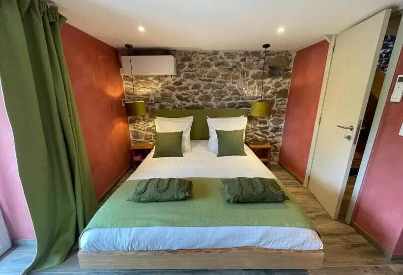 تختخواب و صبحانه Les Chambres De Laurette