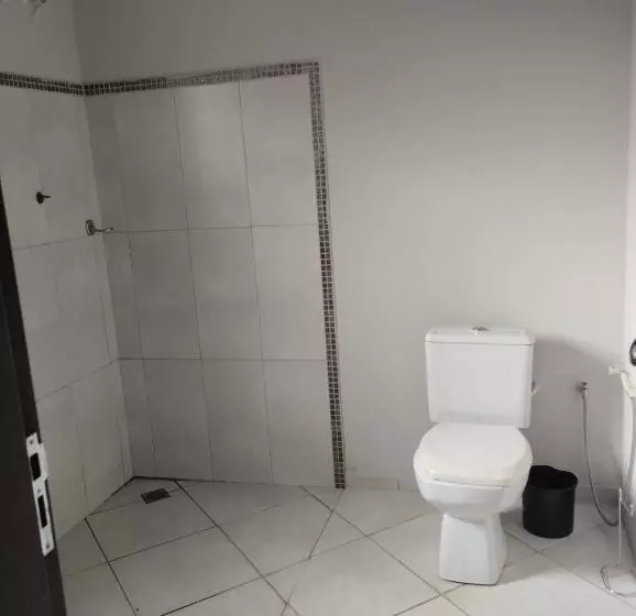 Hostel E Camping Recanto Das Mandalas