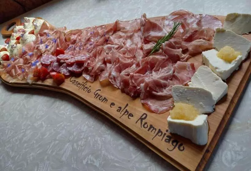 ホテル Agriturismo Alpe Rompiago
