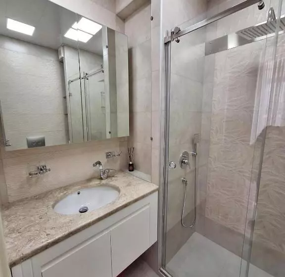 Hotelli Apartment Vip Park Azure Residence