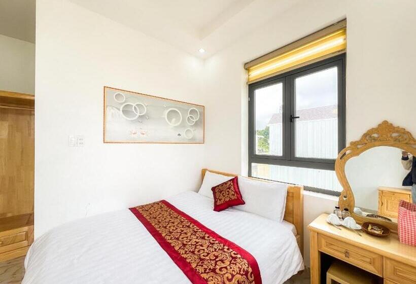 هتل Nhà Nghĩ Khách Sạn đà Lạt Nl