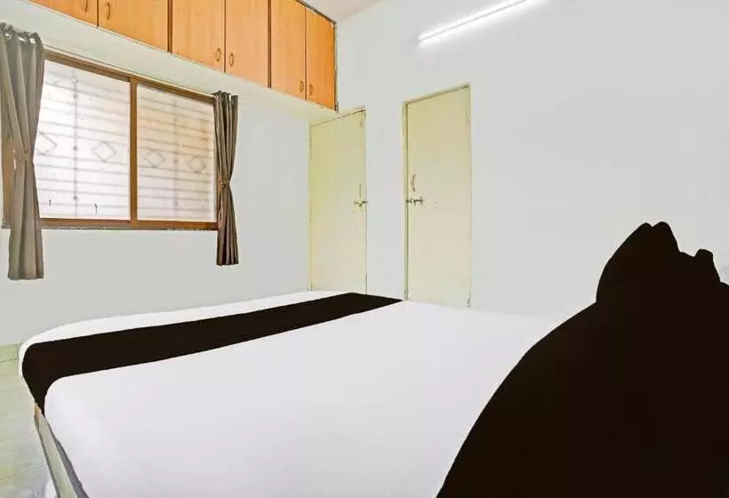 Oyo 82458 Hotel Shivshakti