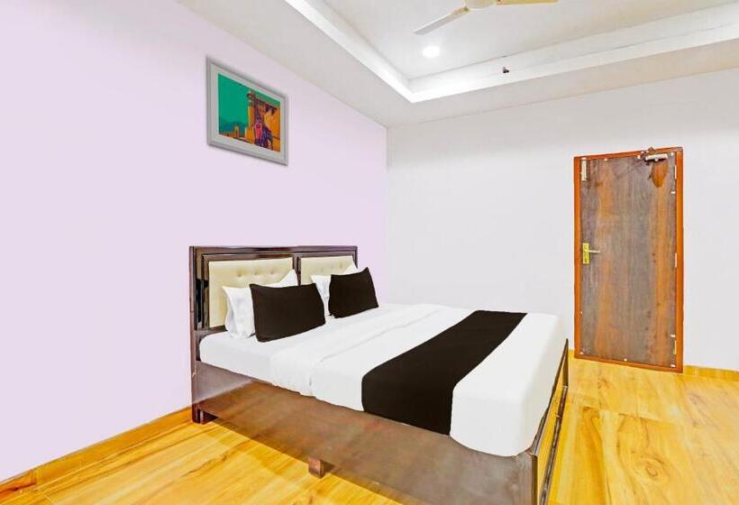 Super Hotel O Nandhi Inn