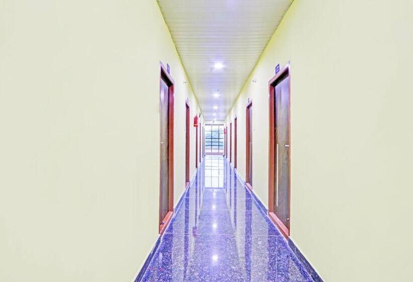 Super Hotel O Nandhi Inn