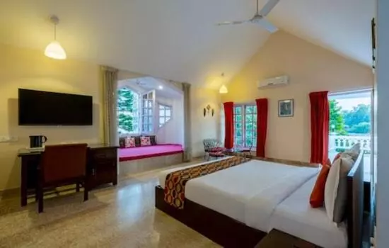 Majatalo Saffron Leaf W567