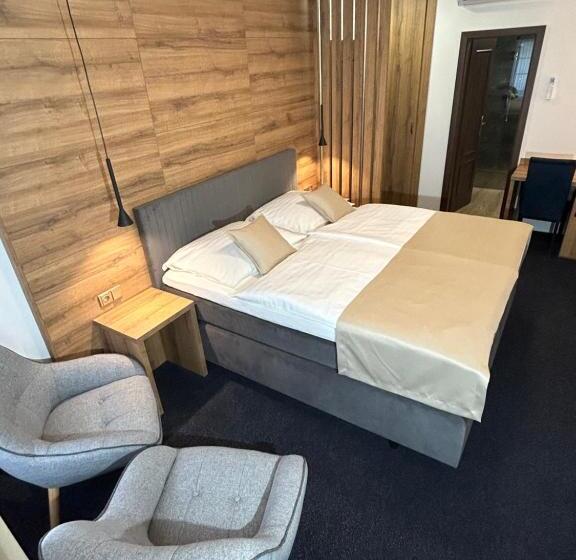 Panzió Zámeček 11 Starý Jičín