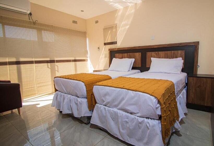 تختخواب و صبحانه Fidelity Lodgings