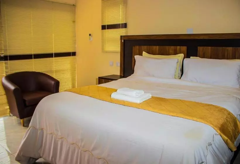 تختخواب و صبحانه Fidelity Lodgings